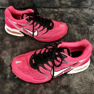 Nike Air Max 🔥 Hot Pink 💖 Size 8.5